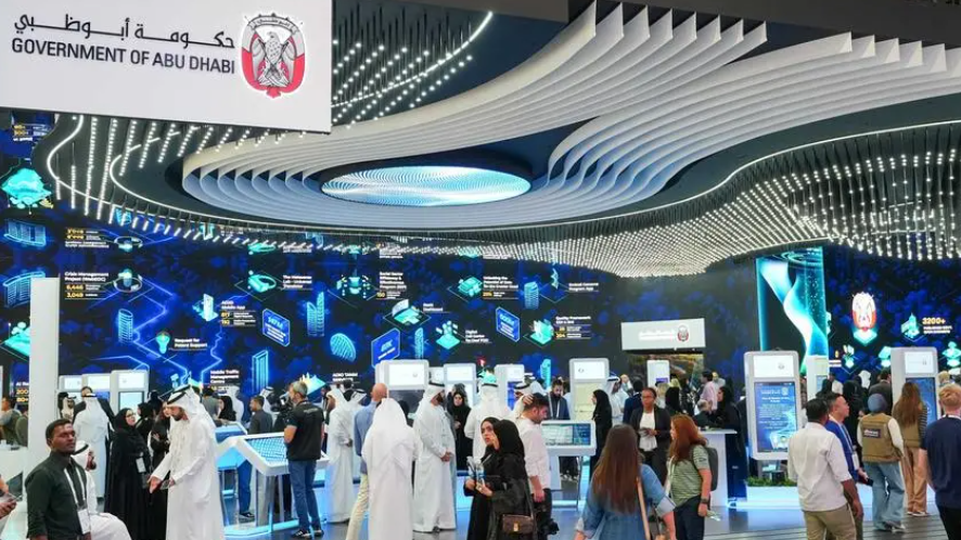 https://adgully.me/post/3977/abu-dhabi-government-continues-to-showcase-efforts-in-data-ai-at-gitex-global