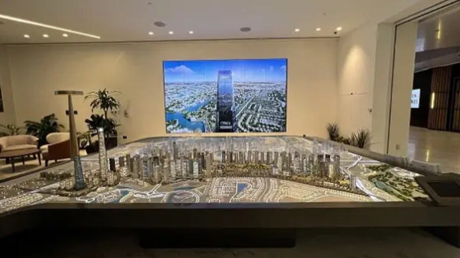 https://adgully.me/post/2593/lg-electronics-and-dmcc-collaborate-for-almas-tower-video-wall-digitalization