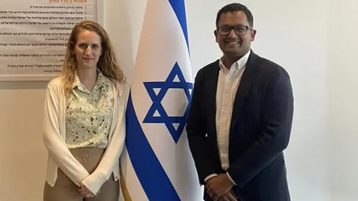 https://adgully.me/post/2320/zoho-and-israel-asia-chamber-of-commerce-announce-economic-cooperation-agreement
