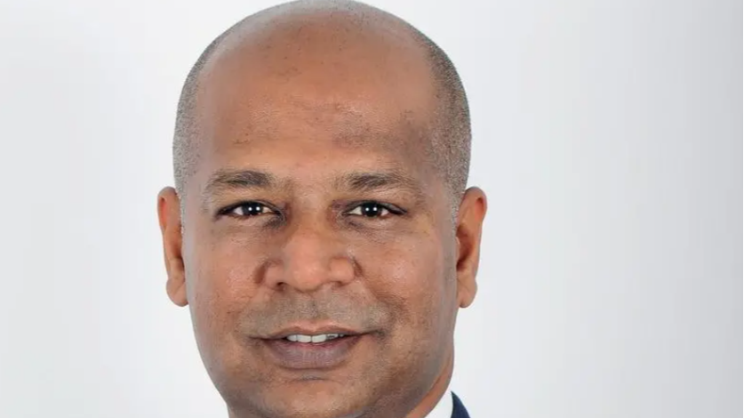 https://adgully.me/post/2519/azimut-middle-east-appoints-vijay-sekhar-as-head-of-wholesale-distribution