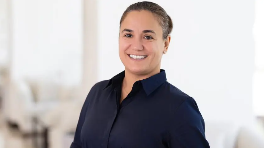 https://adgully.me/post/4277/juliana-salla-appointed-as-general-manager-of-jw-marriott-hotel-muscat